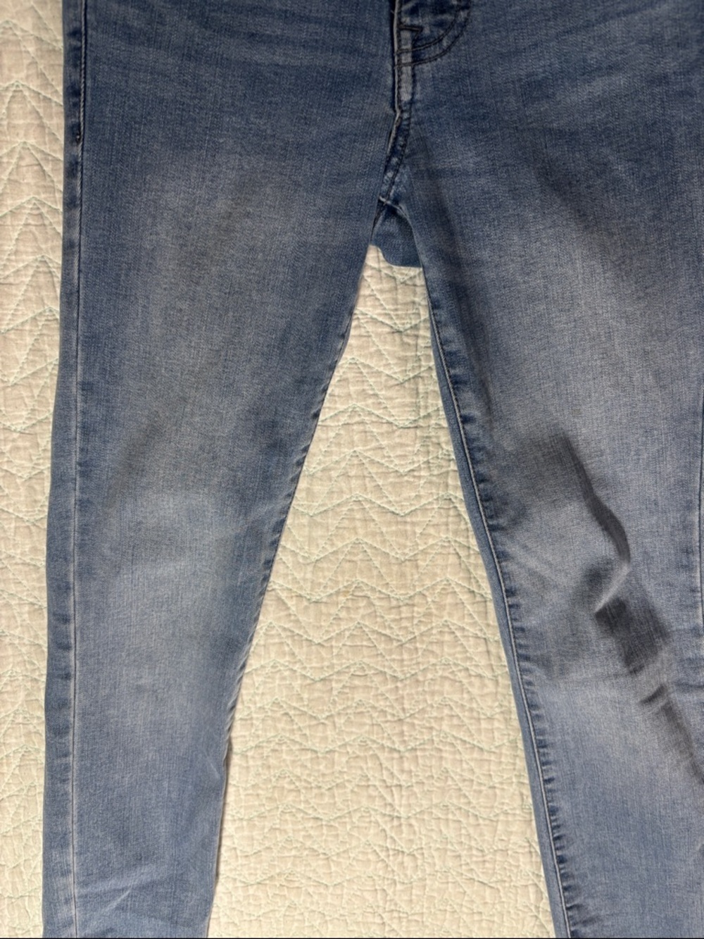 Aeropostale Women's Medium Blue High-Rise Skinny Jeans - Picture 5 of 9
